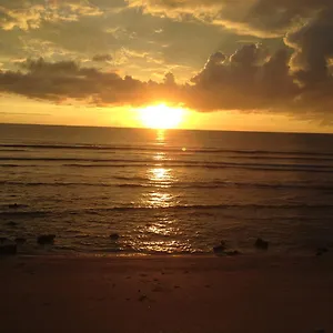 Lanta Sunmoon Ko Lanta